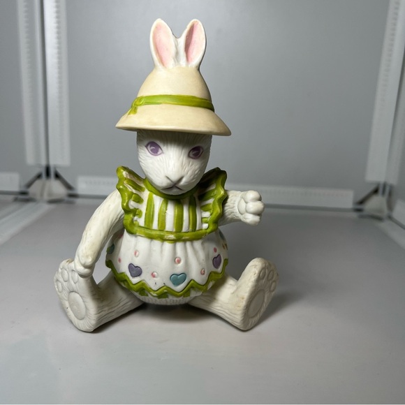 1984 Department 56 Porcelain Bisque Easter Rabbit Jointed Sit or Stand Mandy - Picture 4 of 5